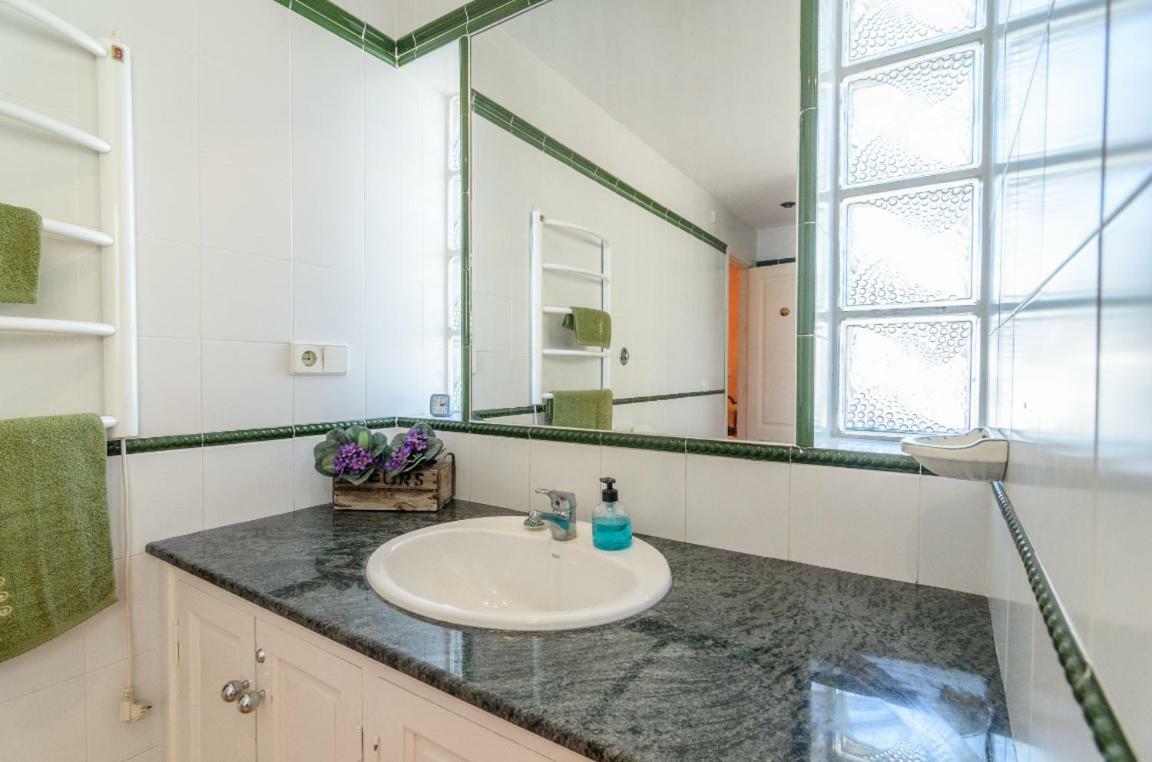 Habitaciones En Casa Centrica Con Piscina Almuñécar Exteriör bild
